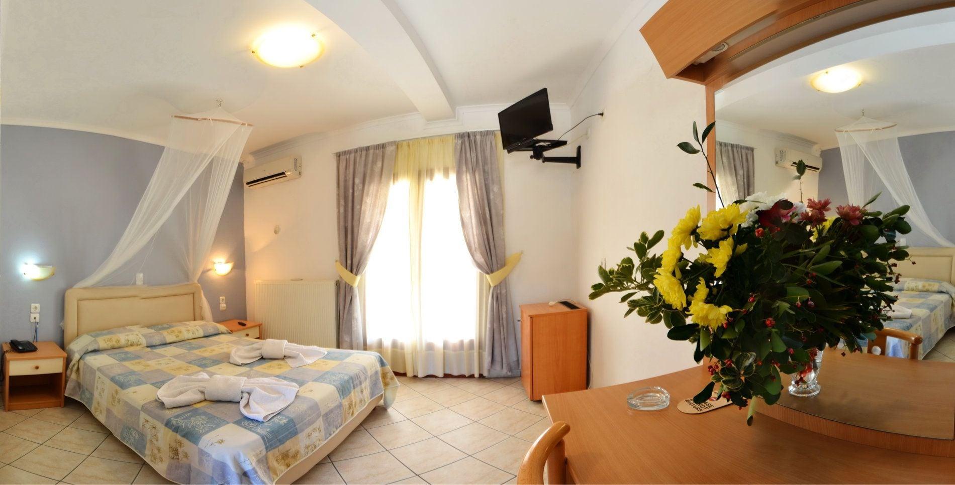 Casa Blue Hotel, Philian Hotels And Resorts Skiathos-stad Buitenkant foto